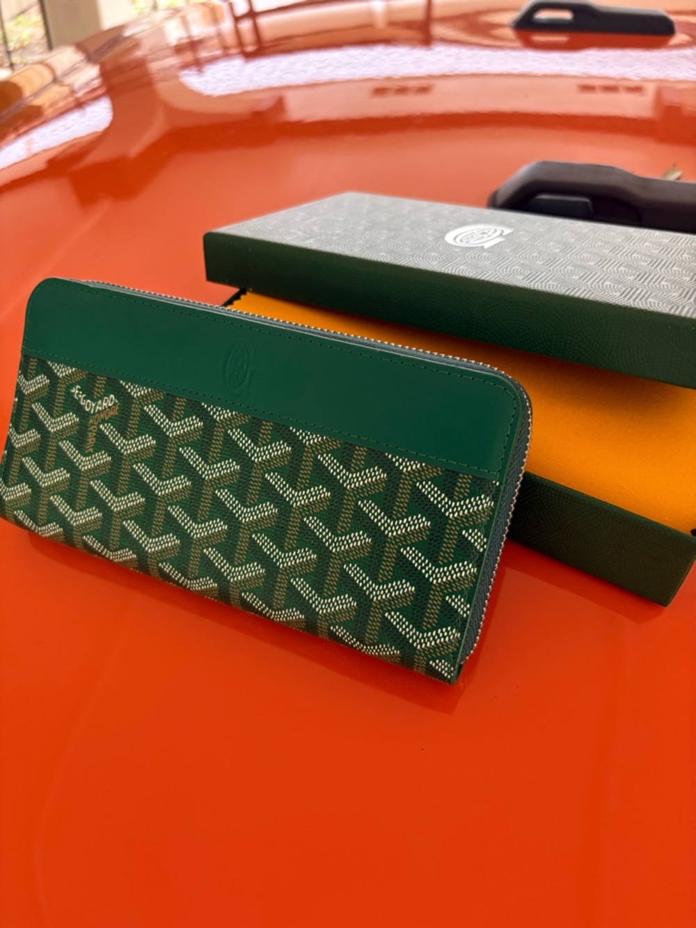 Luxury Green Chevron Zip Wallet with Dark Green Leather Trim